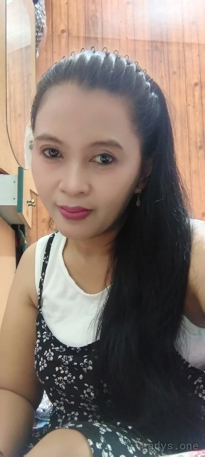 DEWI Escort In Jakarta