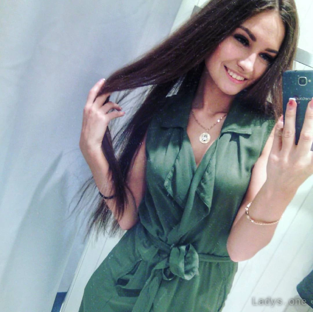 Mia, 22 years sexy hot local Mannheim excorts girl, height 166 sm, Weight 51 kg
