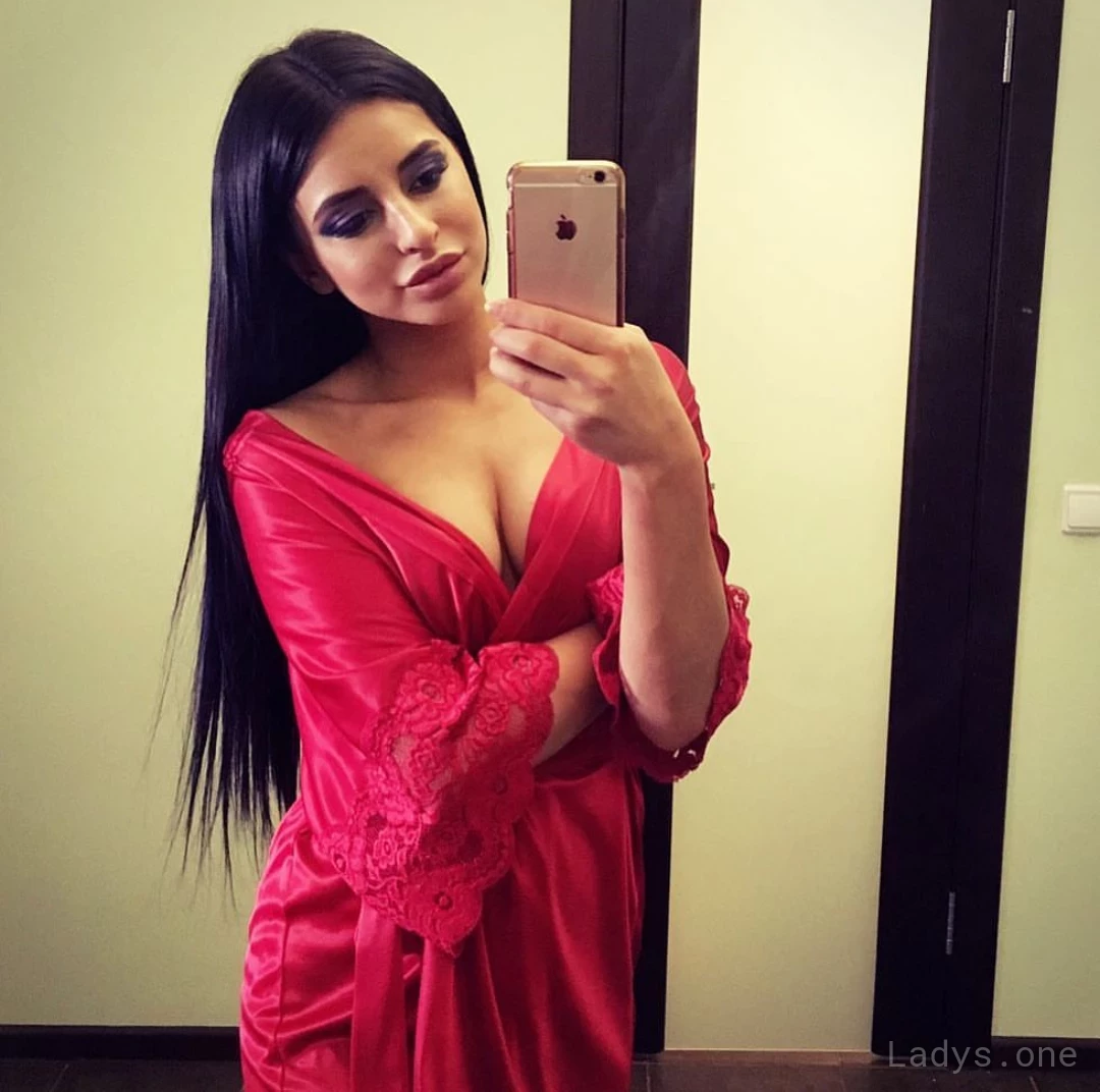 Emma, 23 years mature escorts girl, height 174 sm, Weight 50 kg, adultsearch Eldoret