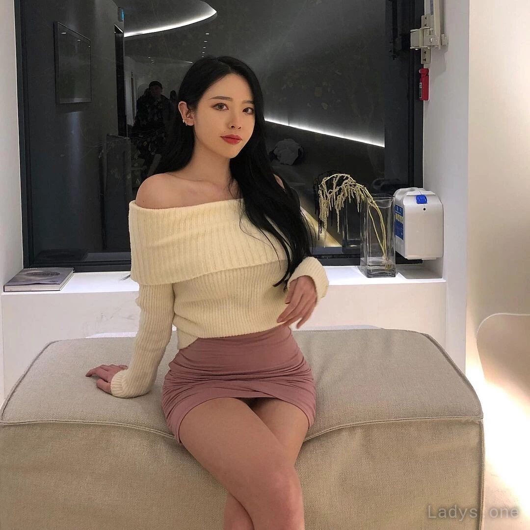 UPSCALE KOREAN ESCORT SEOUL KOREA, escort in Seoul