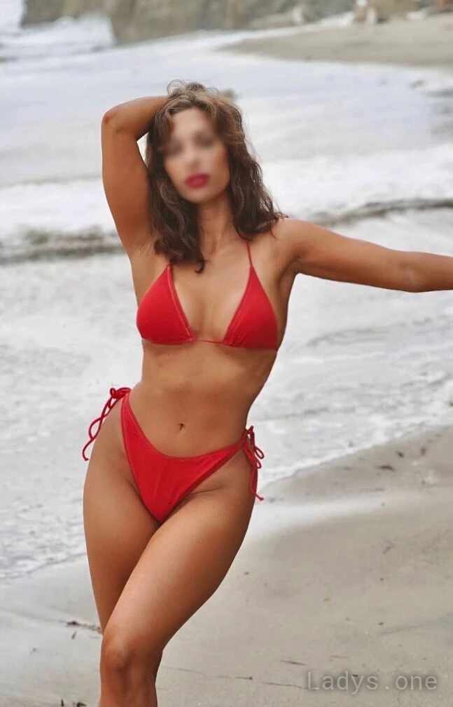 CARMEN, 24 years beautiful nude Washington DC escorts girl, height 170 sm, Weight 57 kg