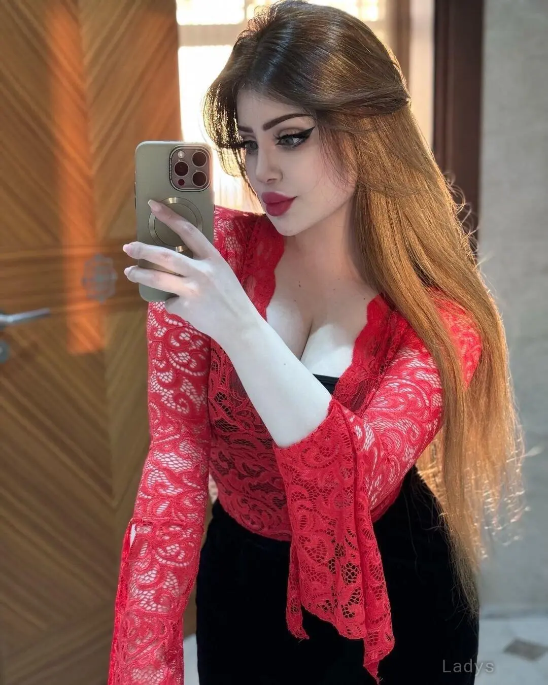 LaLa, 24 years old Abha escort girl with big tits, height 162 sm, Weight kg