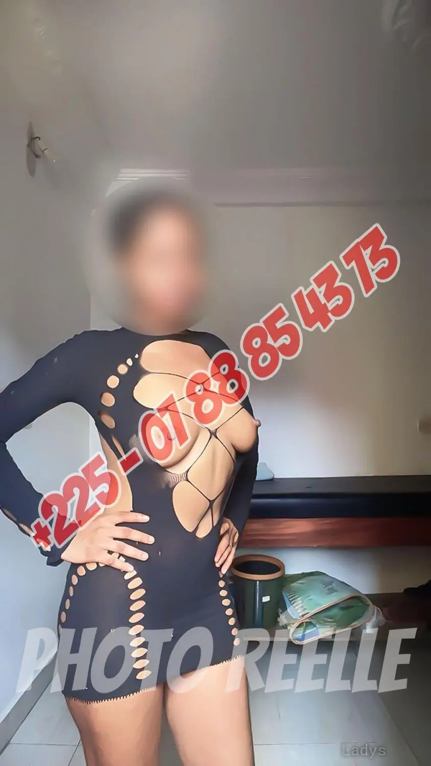 Pinky, 19 years old Abidjan escort girl with big tits, height 169 sm, Weight  kg