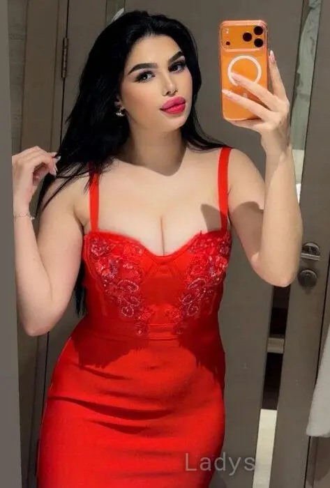 Amal, 21 years beautiful nude Abu Dhabi escorts girl, height 164 sm, Weight 53 kg