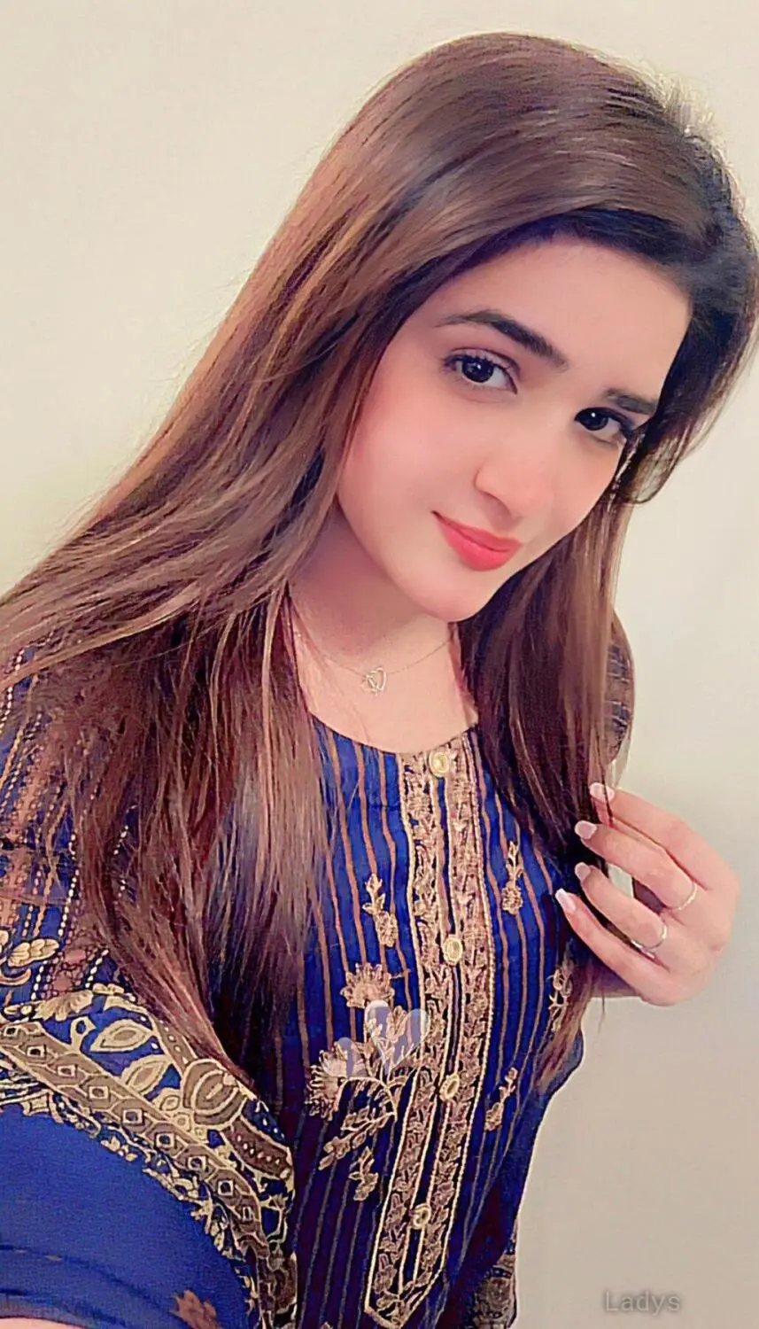 Arpita, 23 years beautiful nude Abu Dhabi escorts girl, height 168 sm, Weight kg