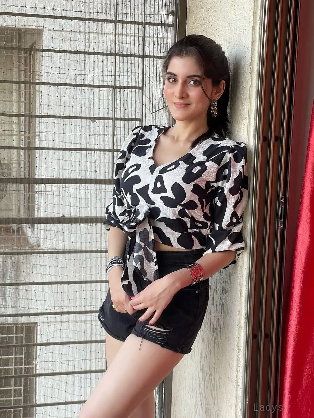 Camilla, 23 years beautiful nude Abu Dhabi escorts girl, height 167 sm, Weight  kg