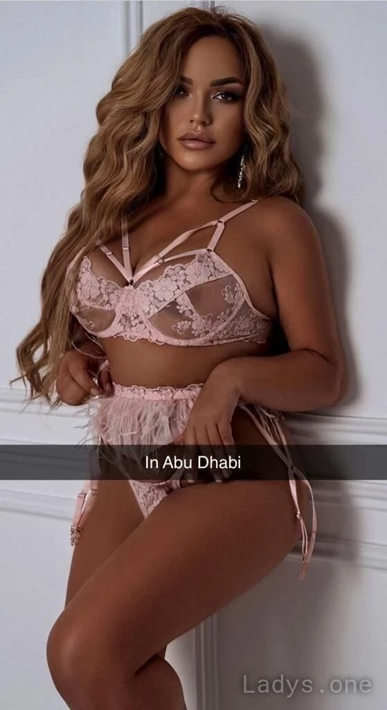 Ekaterina, 26 years beautiful nude Abu Dhabi escorts girl, height 169 sm, Weight 64 kg