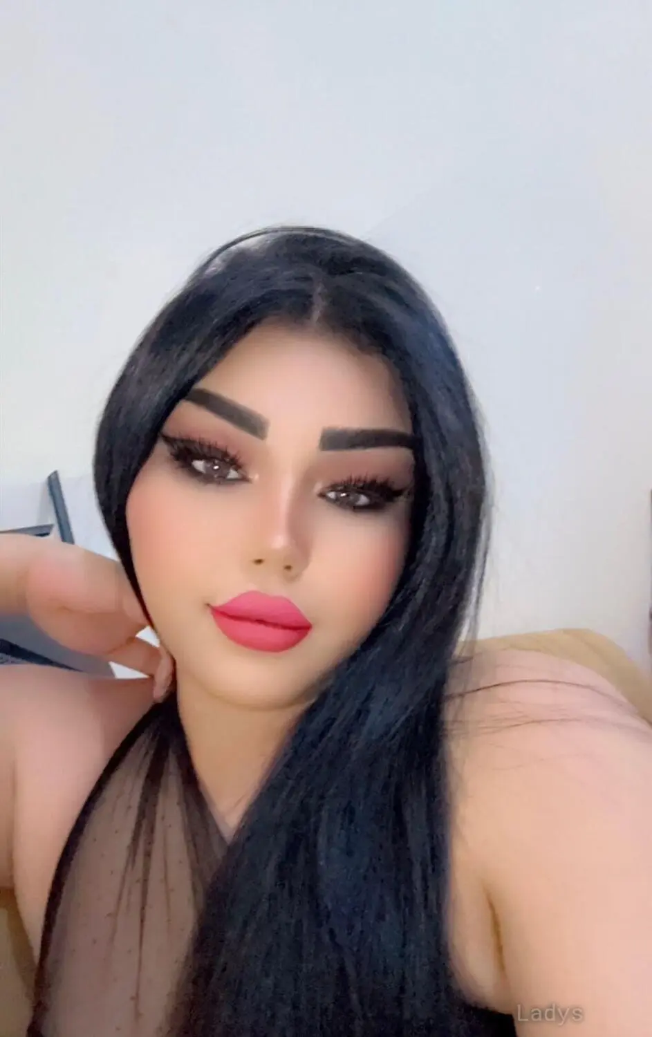 Sara syria,  years beautiful nude Abu Dhabi escorts girl, height  sm, Weight  kg