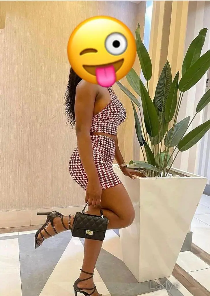 Juicy, 26 years beautiful nude Abuja escorts girl, height 183 sm, Weight  kg