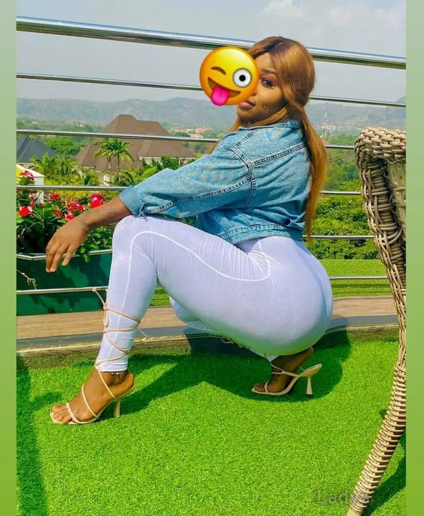 Saucy, 27 years beautiful nude Abuja escorts girl, height  sm, Weight  kg