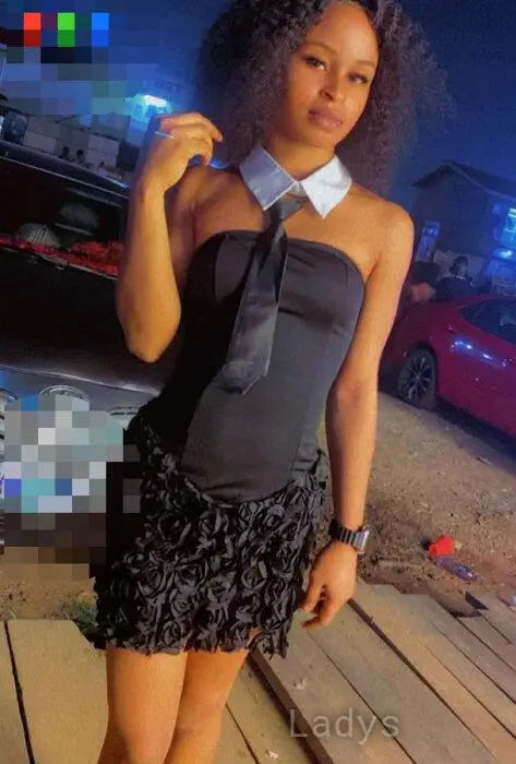 Becky Sheen, 21 years beautiful nude Accra escorts girl, height 171 sm, Weight 61 kg