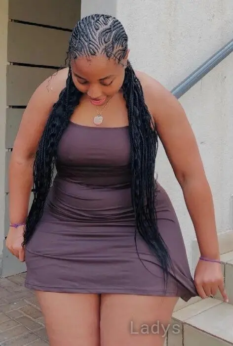Betty, 24 years beautiful nude Accra escorts girl, height 167 sm, Weight 87 kg