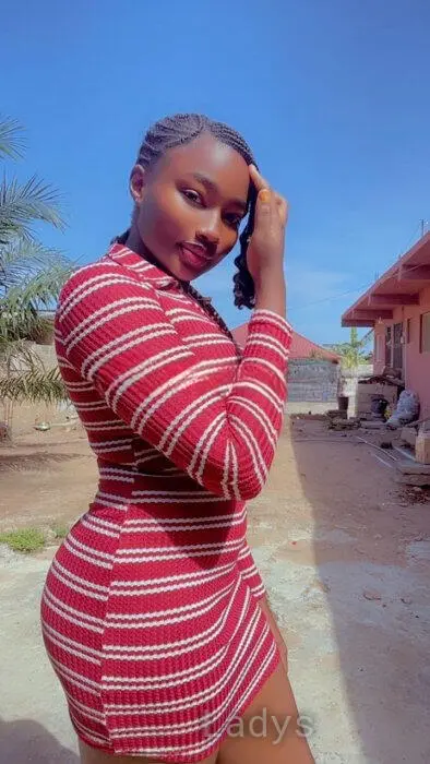 Desiree, 23 years beautiful nude Accra escorts girl, height 164 sm, Weight 63 kg