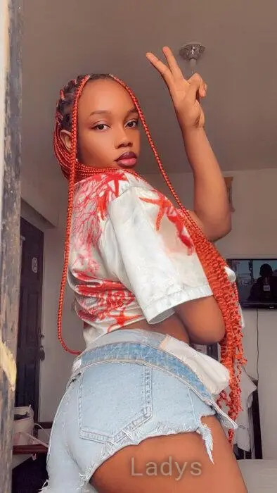 Jasmyne, 21 years beautiful nude Accra escorts girl, height 164 sm, Weight 65 kg