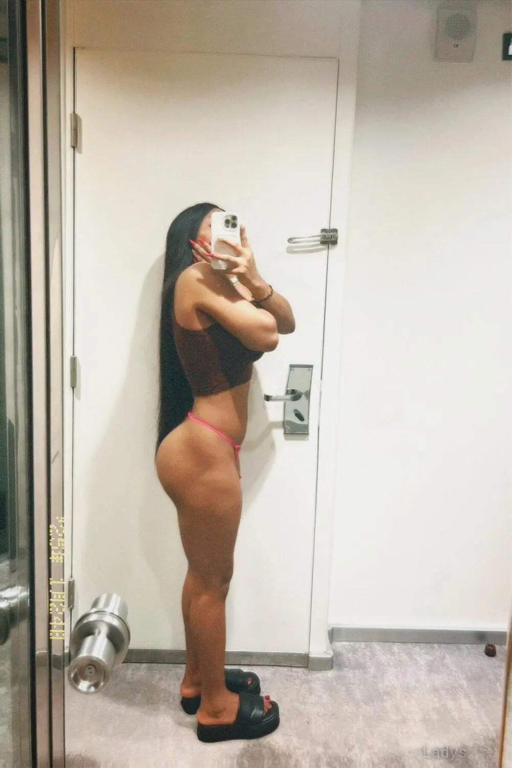 Kira, 23 years beautiful nude Accra escorts girl, height 158 sm, Weight  kg