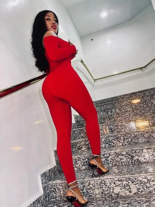 Sandra Bate, 26 years beautiful nude Accra escorts girl, height 167 sm, Weight 69 kg