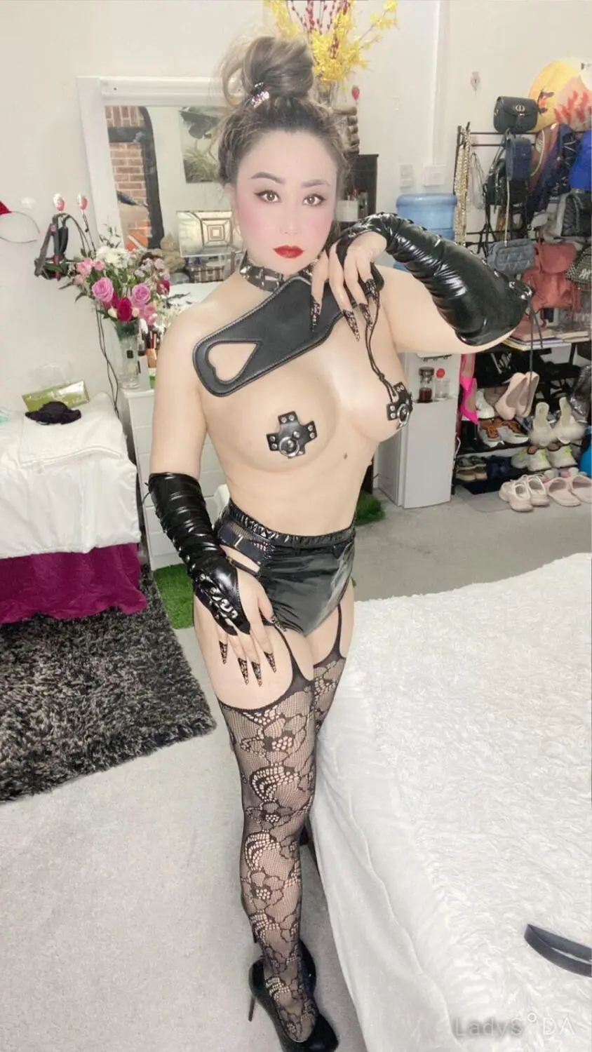Anna🥰, 29 years mature escorts girl, height 160 sm, Weight  kg, adultsearch Abu Dhabi-1