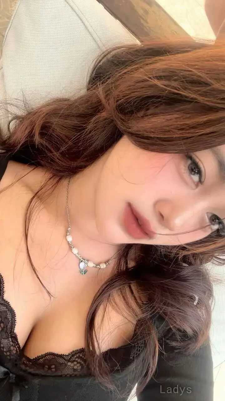 Keisya, 20 years mature escorts girl, height 160 sm, Weight  kg, adultsearch Bali