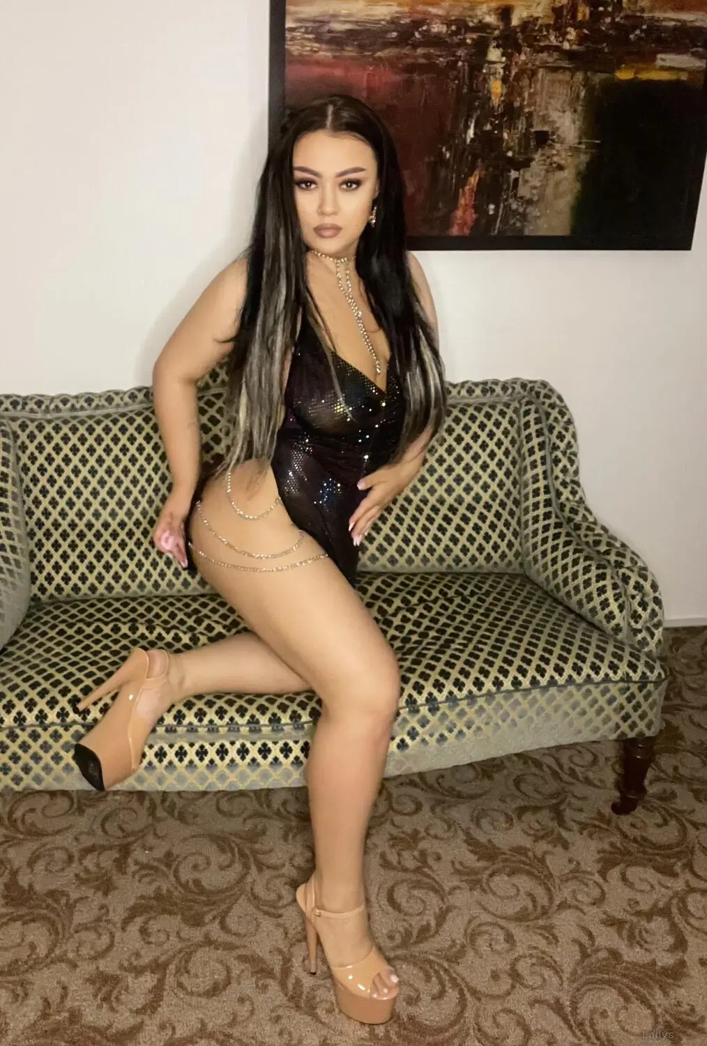 Karla, 25 years mature escorts girl, height 165 sm, Weight 70 kg, adultsearch Bucharest