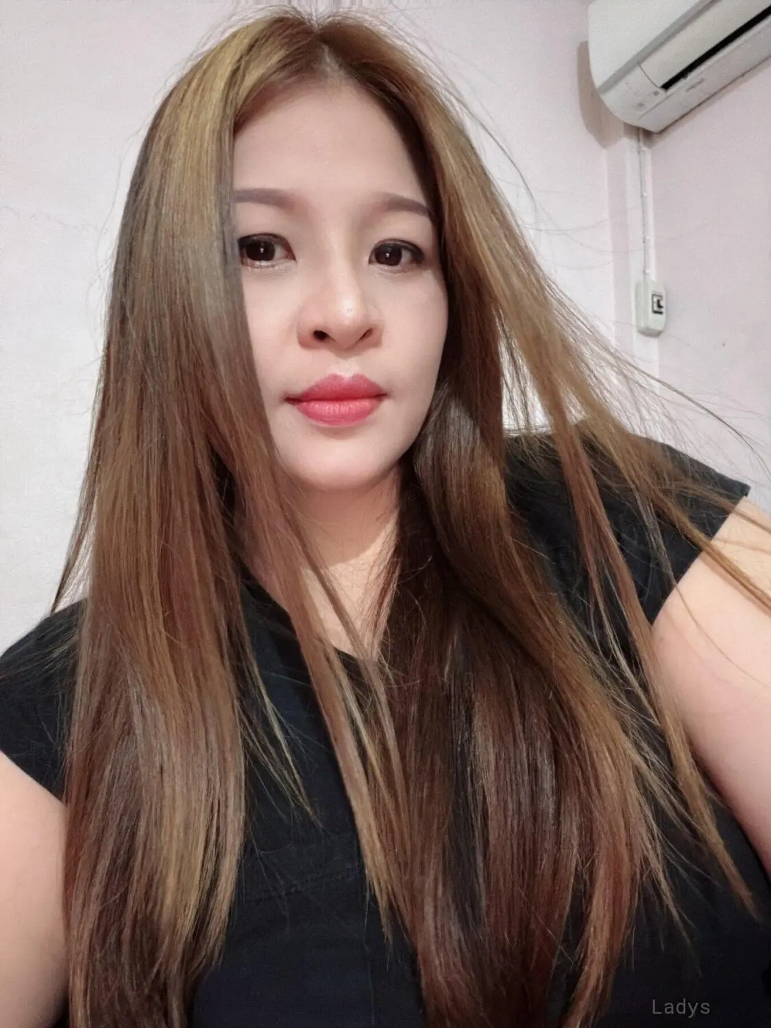 Icezy, 33 years mature escorts girl, height 158 sm, Weight kg, adultsearch Chiang Mai