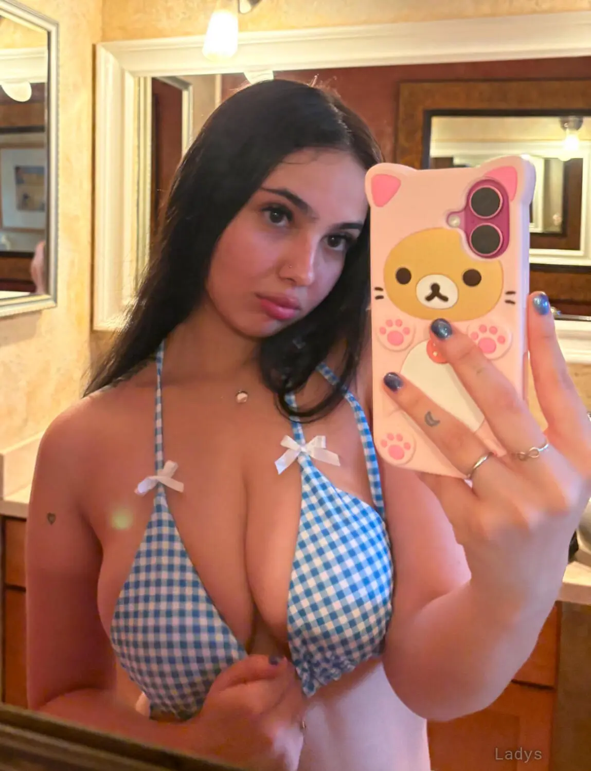 Jess, 24 years old Hurghada escort girl with big tits, height 161 sm, Weight 42 kg