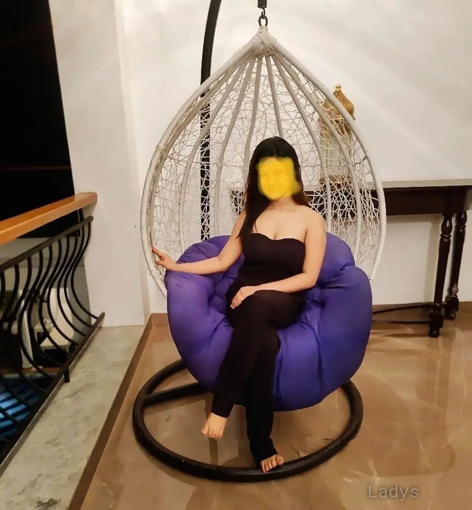 Ruby, 23 years mature escorts girl, height 178 sm, Weight  kg, adultsearch Hyderabad