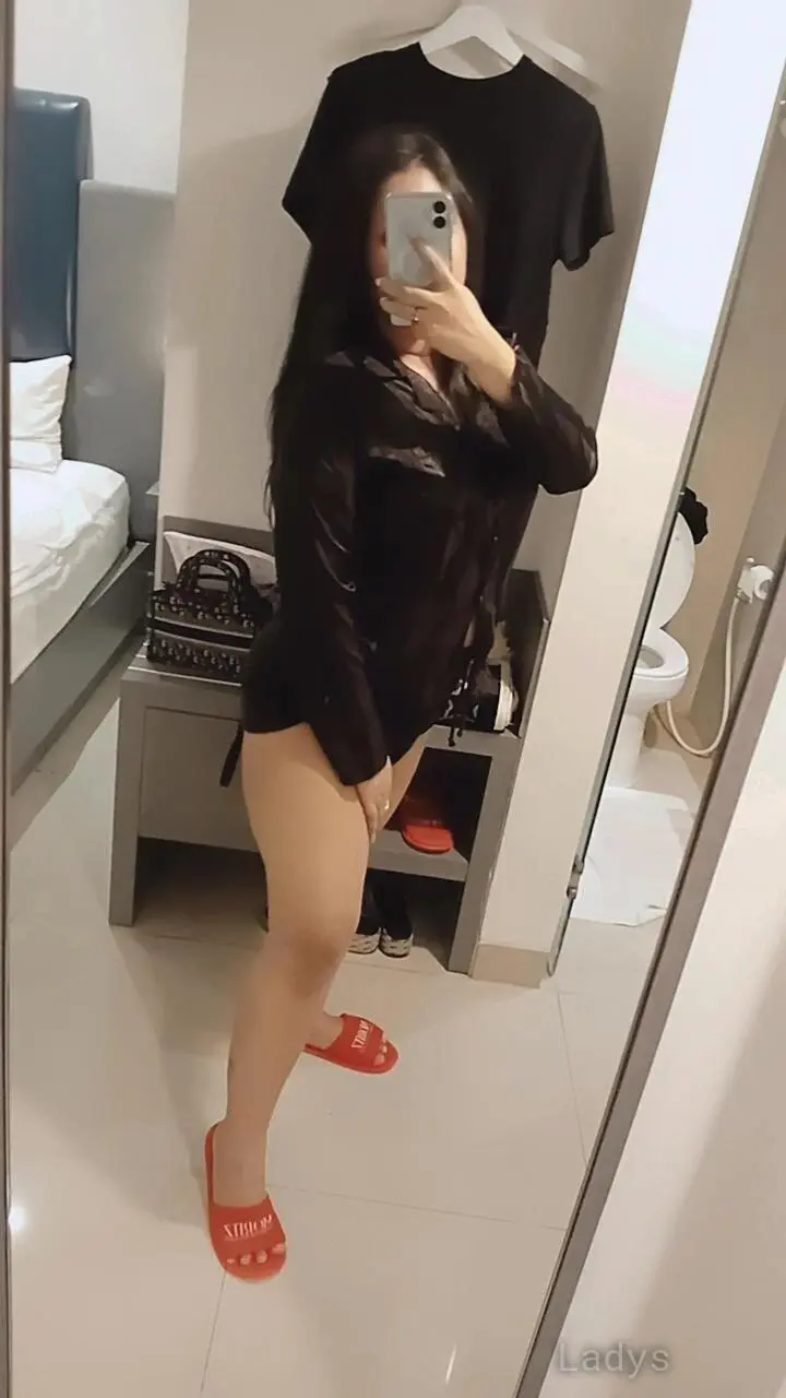 Nadia Jasmine, 27 years mature escorts girl, height 168 sm, Weight kg, adultsearch Jakarta