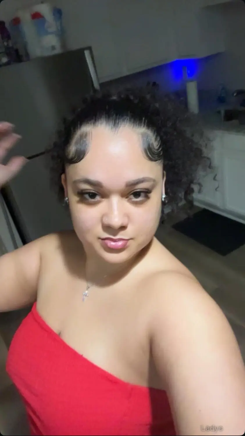 I’m available for sex and massage, 22 years mature escorts girl, height 122 sm, Weight 39 kg, adultsearch Jeddah-1