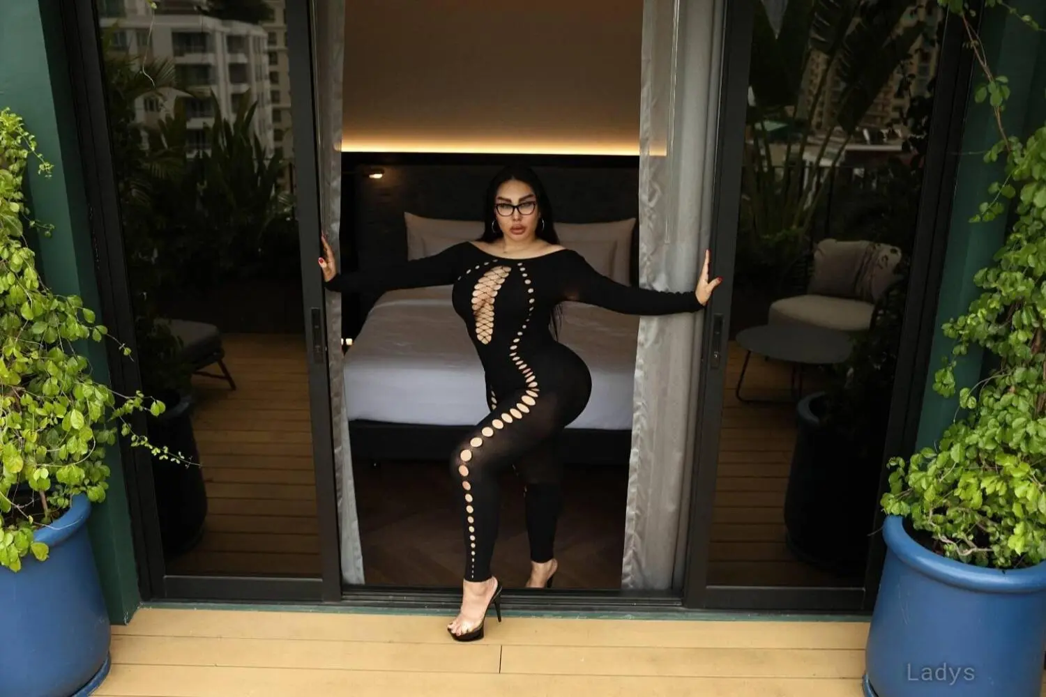 Layla, 28 years mature escorts girl, height 170 sm, Weight kg, adultsearch Ko Samui