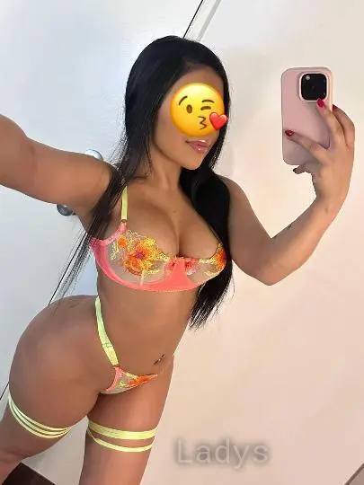 Gina, 24 years mature escorts girl, height 170 sm, Weight 59 kg, adultsearch Los Angeles