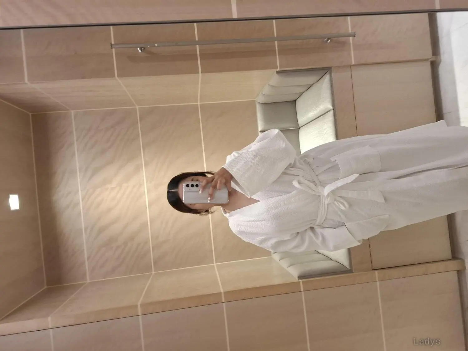 Camille, 22 years mature escorts girl, height 153 sm, Weight kg, adultsearch Manila