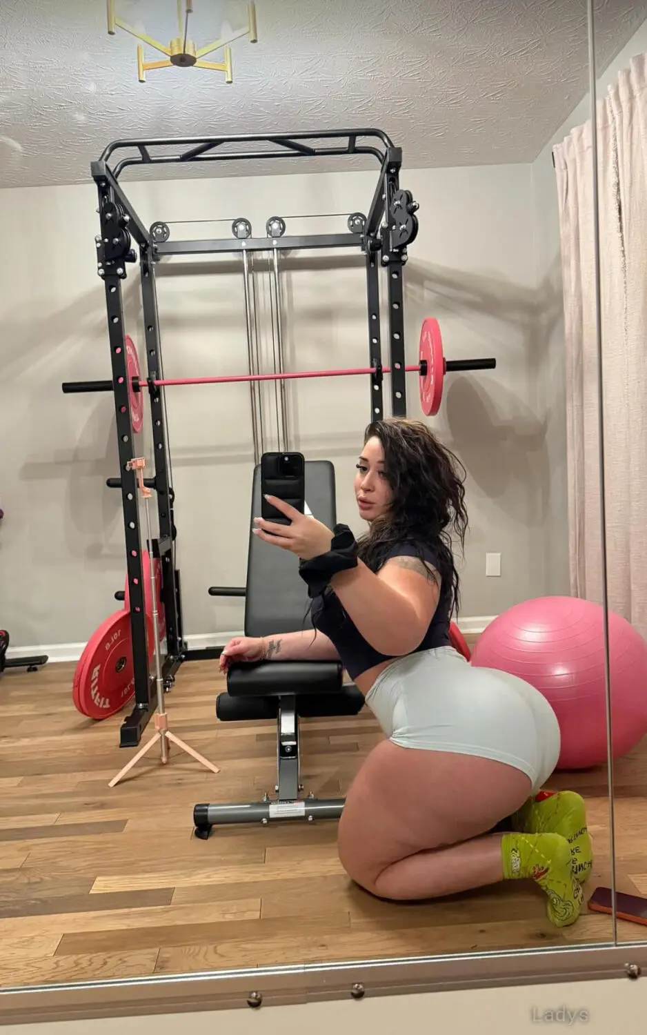 Sheila, 25 years european escort girl, height 168 sm, Weight 49 kg, skipthegames Melbourne