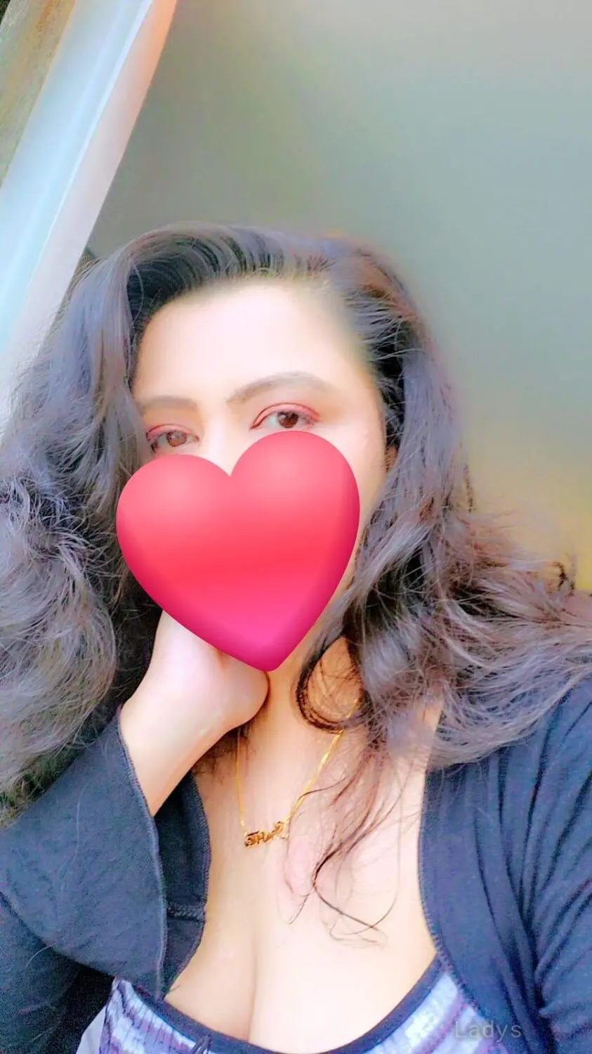 Sofia GF Experience From Mira Road, 41 years mature escorts girl, height 154 sm, Weight kg, adultsearch Mumbai