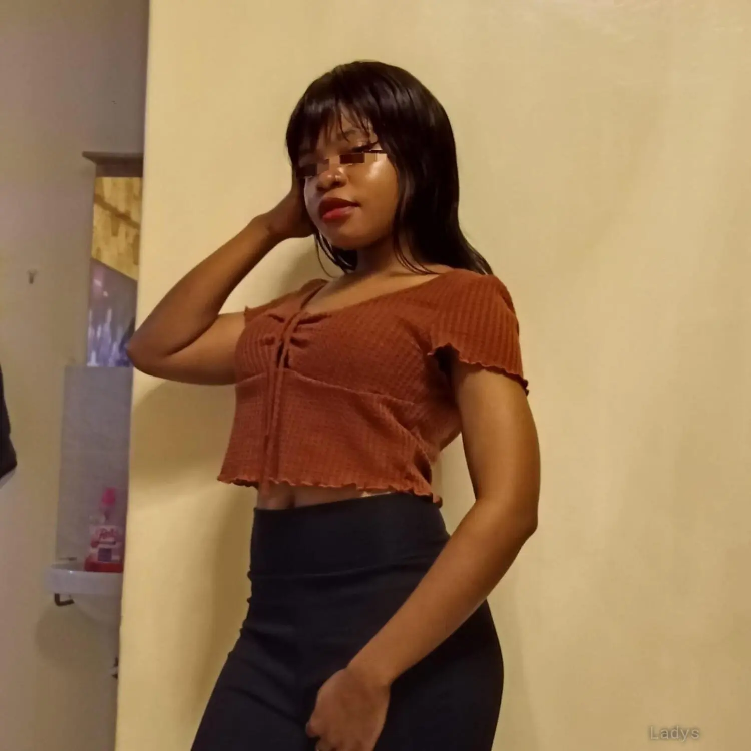 Firdaus 🟢 Coastal 🦋 Taita Babe, 22 years mature escorts girl, height 183 sm, Weight kg, adultsearch Nairobi
