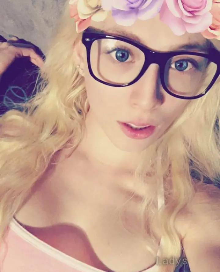 Valérie, 26 years mature escorts girl, height 167 sm, Weight 58 kg, adultsearch Nice