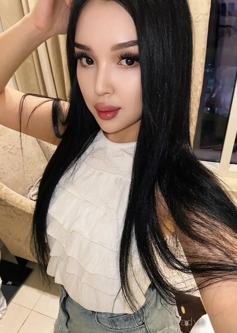 Eira,  years mature escorts girl, height  sm, Weight  kg, adultsearch Pattaya
