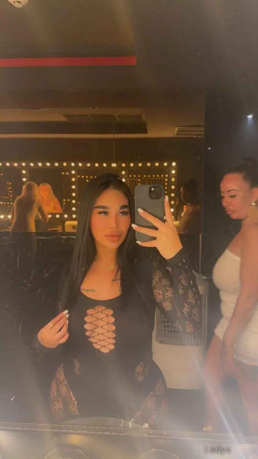 Elly, 26 years mature escorts girl, height 155 sm, Weight  kg, adultsearch Phuket