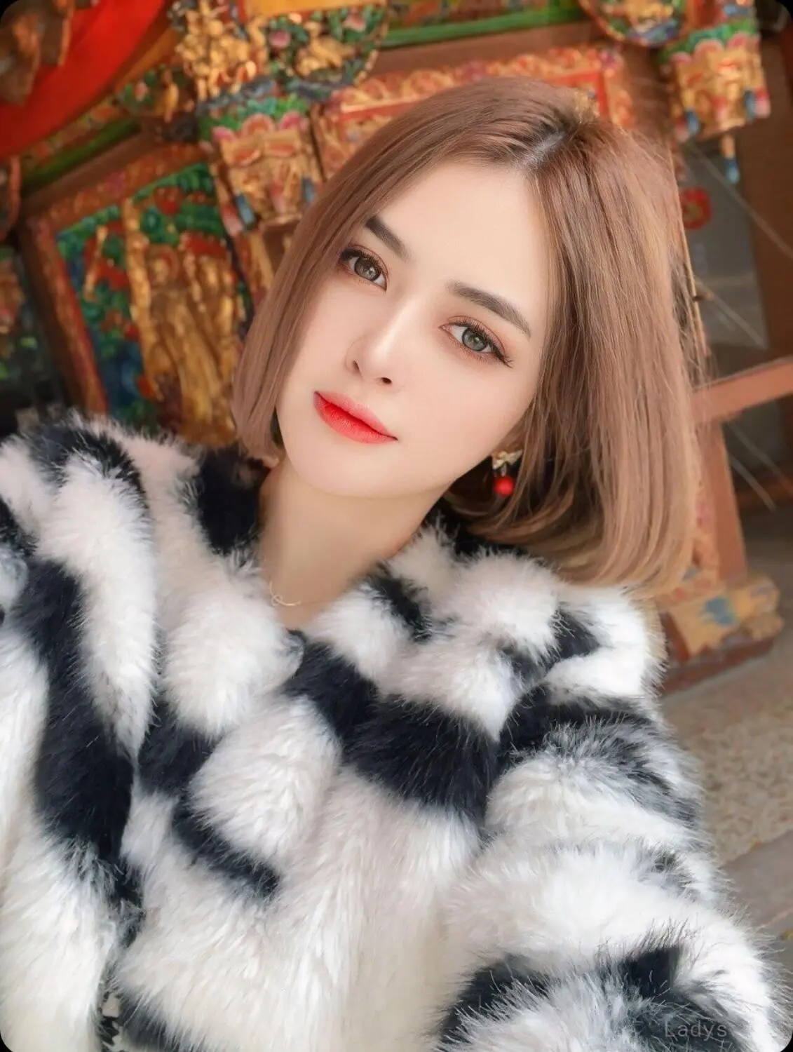 Bella, 23 years mature escorts girl, height 170 sm, Weight  kg, adultsearch Táizhōng