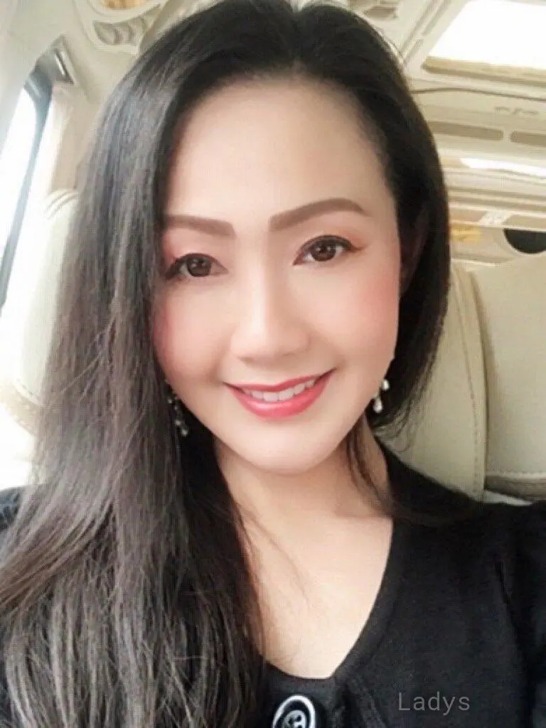 Lisa, 23 years mature escorts girl, height 155 sm, Weight  kg, adultsearch Tokyo