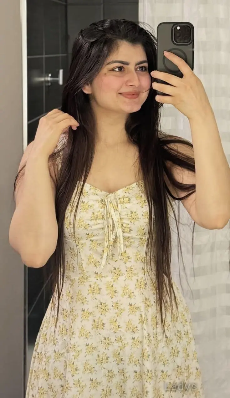 Abhilasha, 21 years old Ahmedabad escort girl with big tits, height 153 sm, Weight kg