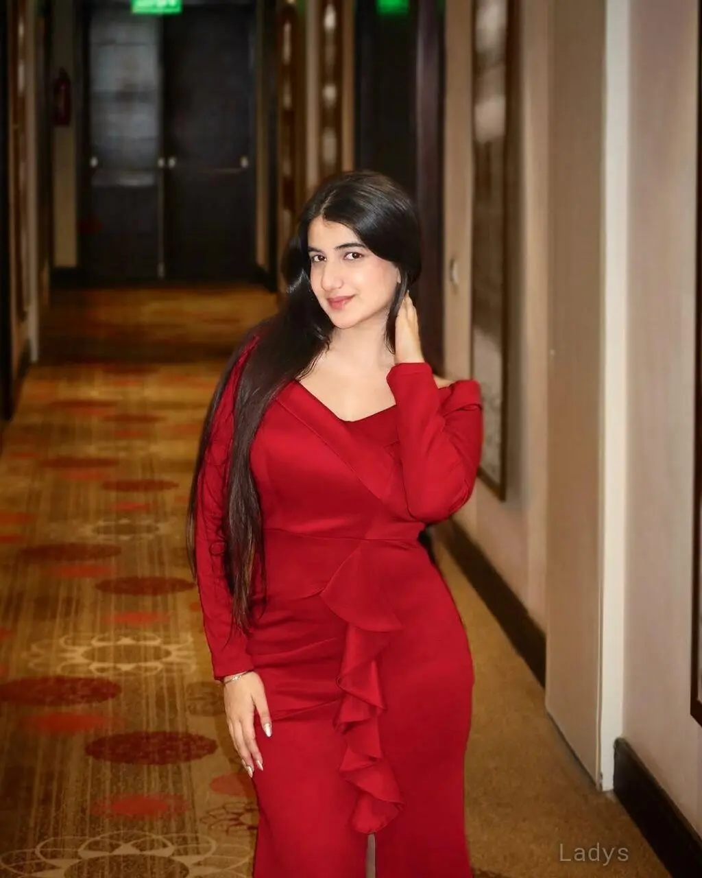 Aayushi, 23 years beautiful nude Ahmedabad escorts girl, height 154 sm, Weight kg
