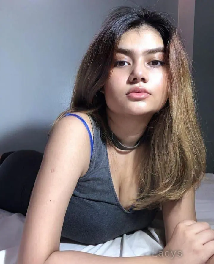 Anushka, 22 years beautiful nude Ahmedabad escorts girl, height 165 sm, Weight  kg