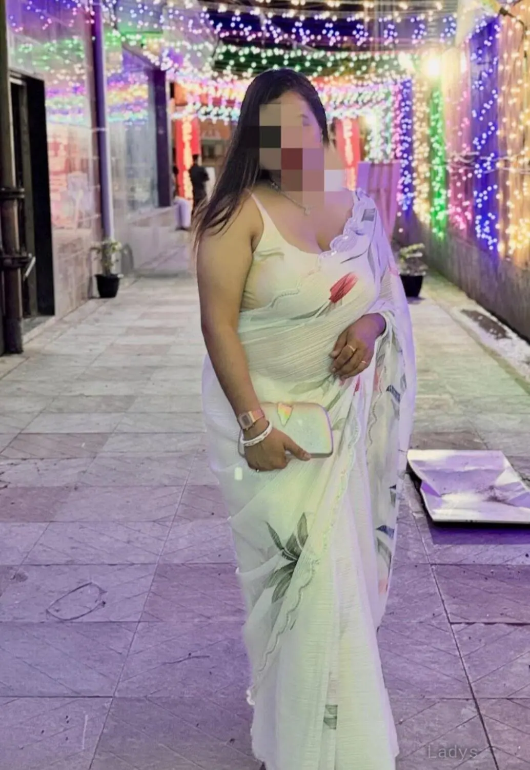 Honey, 29 years beautiful nude Ahmedabad escorts girl, height 166 sm, Weight kg