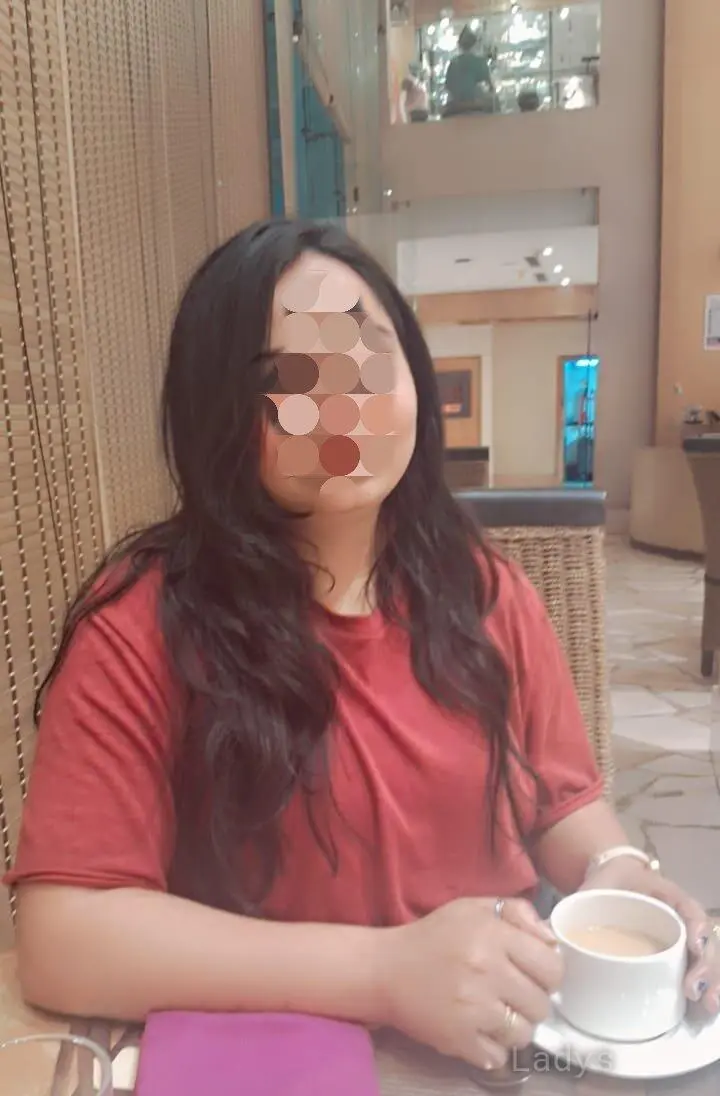 Sweta, 25 years beautiful nude Ahmedabad escorts girl, height 162 sm, Weight  kg