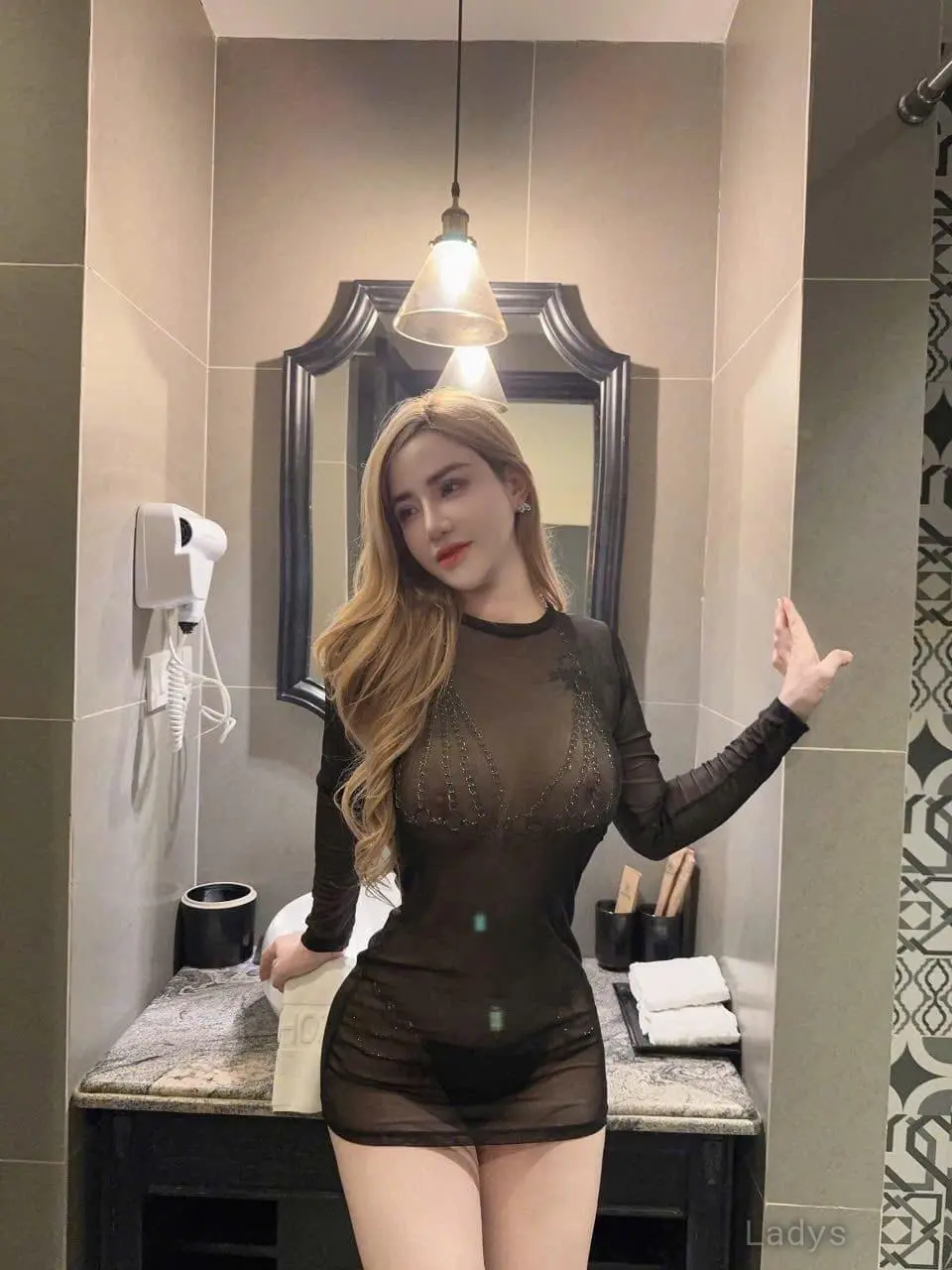 Amanda, 21 years old Ḥail escort girl with big tits, height 162 sm, Weight kg