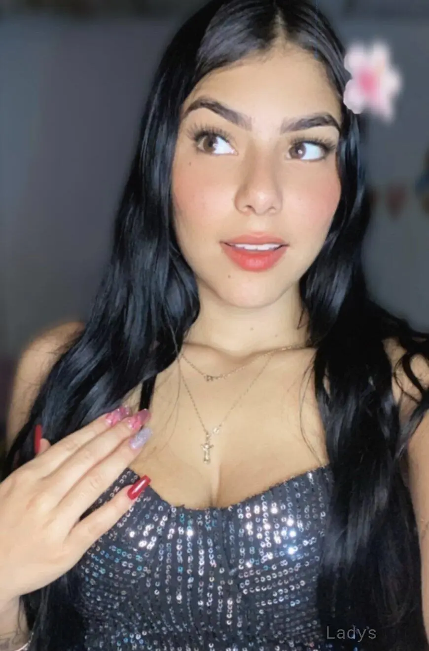 Connie, 27 years old Ḥail escort girl with big tits, height 156 sm, Weight kg