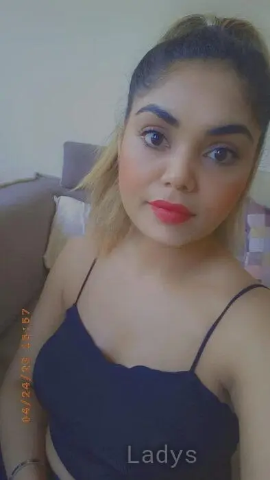 Aparna, 23 years beautiful nude Ajman escorts girl, height 166 sm, Weight 52 kg