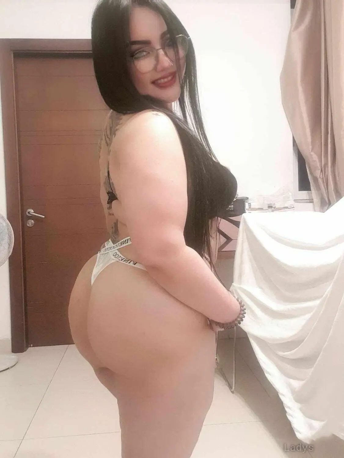 Luna, 25 years beautiful nude Ajman escorts girl, height 160 sm, Weight  kg