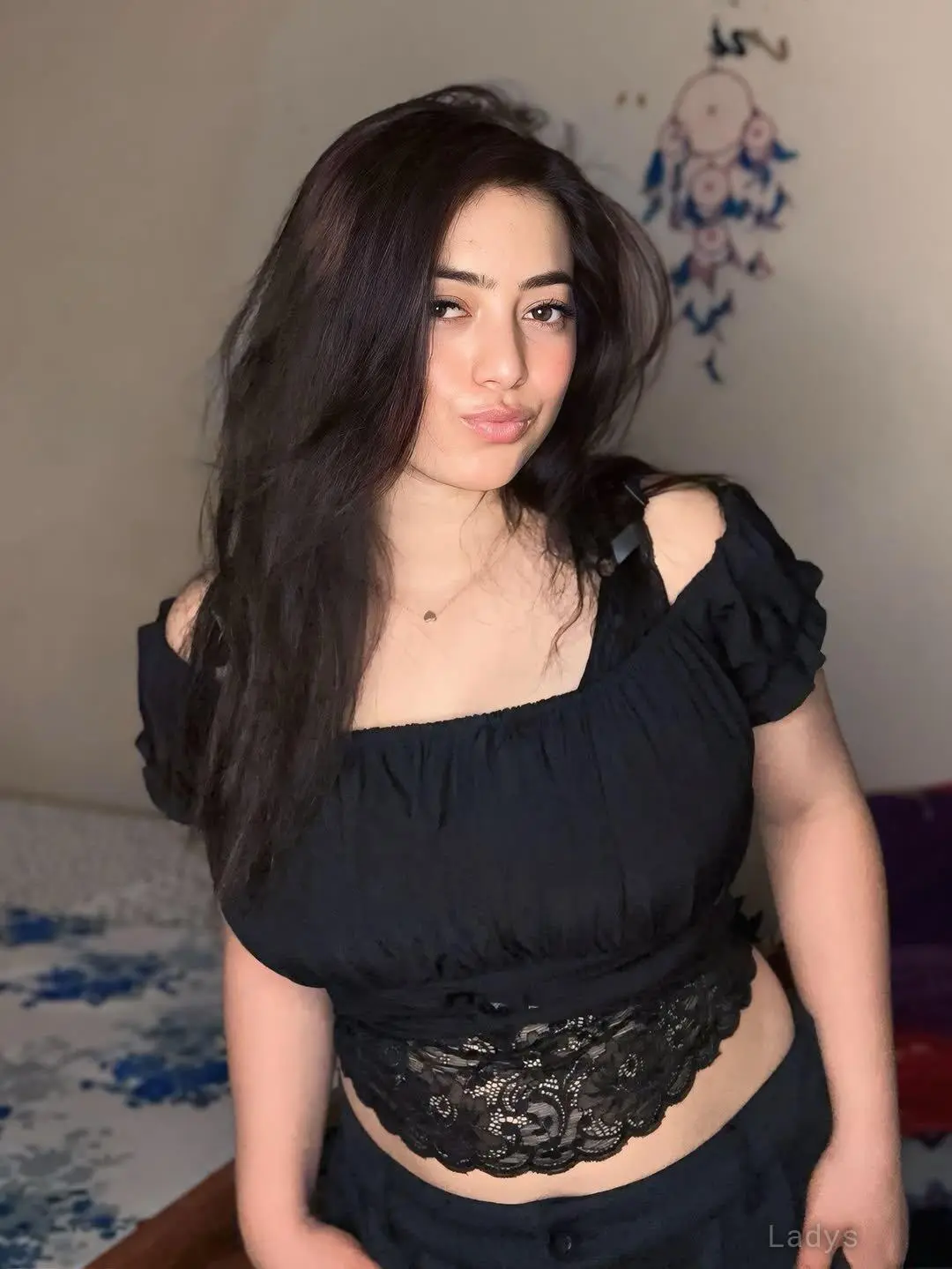 Fatima, 22 years old Al Ain escort girl with big tits, height 154 sm, Weight kg