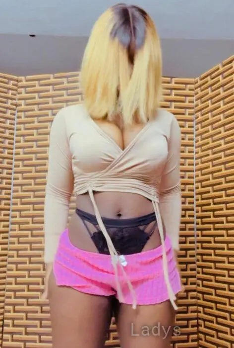 Xcandy, 24 years beautiful nude Al Ain escorts girl, height 160 sm, Weight 63 kg